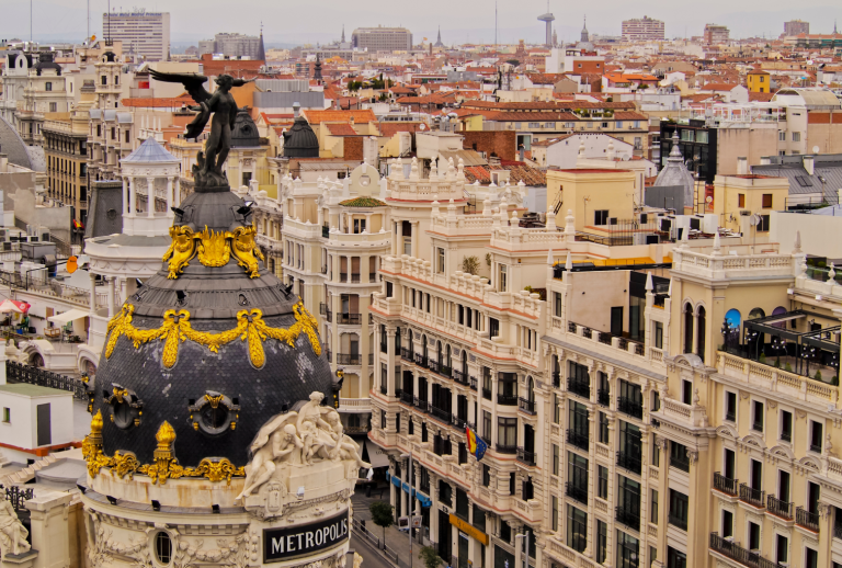 Guia Completo para Viajar em Espanha: Exploração de Locais Imperdíveis