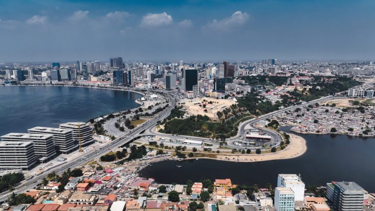 Descobrir Angola: Dicas Essenciais para Viajar em Segurança e Aproveitar ao Máximo